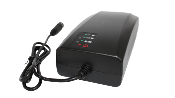 BMZ 36V Ladegerät mit 3 poligem Rundstecker