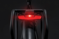 AXA Rücklicht JUNO Steady – 50mm – mit Standlichtfunktion, für Dynamo ​& E​-​Bike 6V
