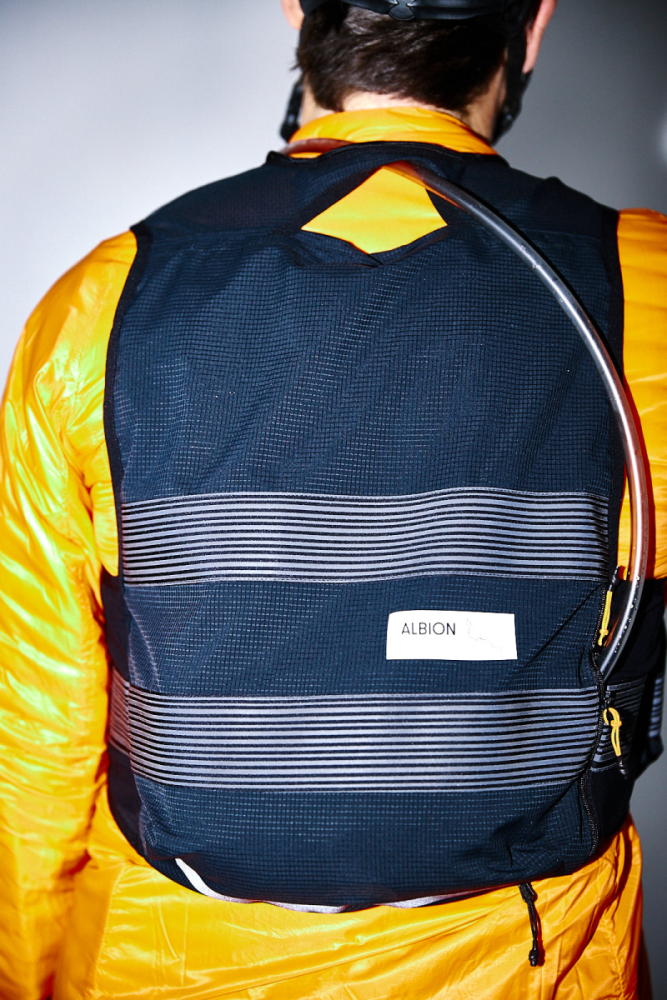 Albion Cycling Visibility Cargo Vest (Black/Reflective)