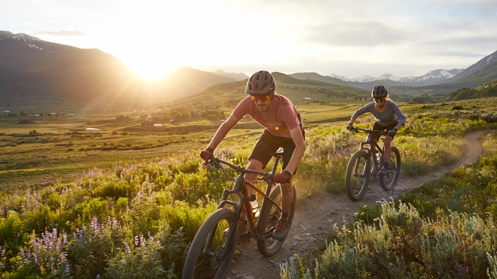 BONTRAGER Sattel Verse Comp 135 mm Black