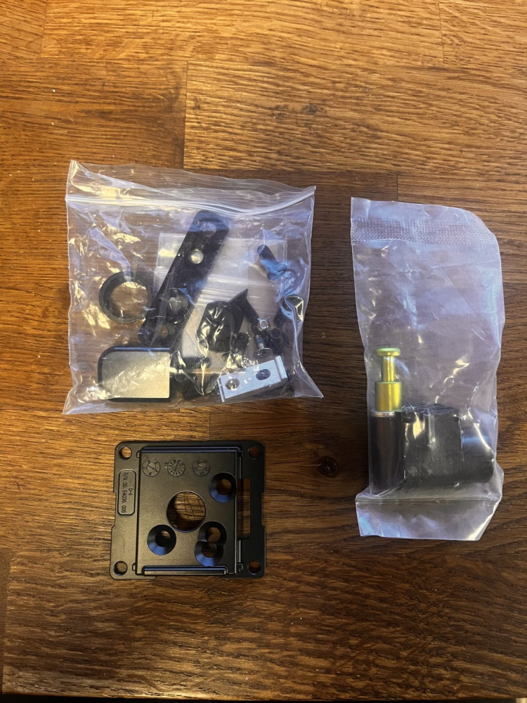 Scor Battery Mount Lock 4060 Z