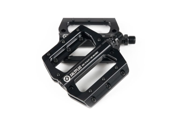 SALTPLUS Echo Cnc Pedal Black 9/16 6061 T6 Alloy, Super Slim, 492 G