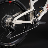 DEVIATE CYCLES CLAYMORE 29ER || OBAN SAND || FACTORY Medium (170-180cm)